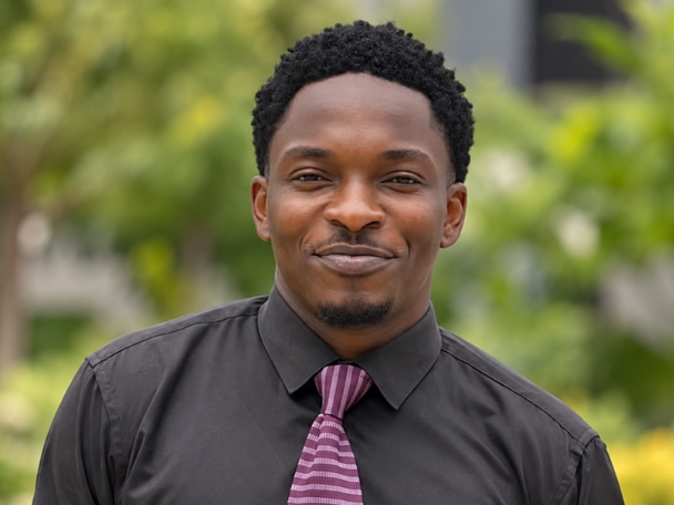 Nobert Idu (Klaus)